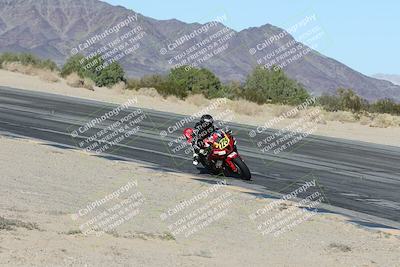 media/Dec-04-2025-Racers Edge (Thu) [[5ebc9f124d]]/3-B Group/7-Session 4 (Turn 10 Inside)/